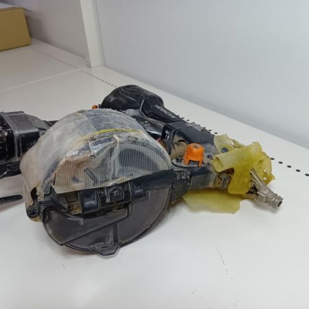 HITACHI 日立 ロール釘打機 NV50HR ブラック 程度C 高圧 50mm キズ・ハガレ有 本体割れあり