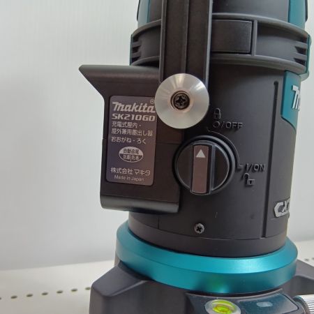 MAKITA マキタ レーザー墨出し器 SK210GD ブルー 未使用品(S) 付属品完備 コードレス式 1.5V 1801513