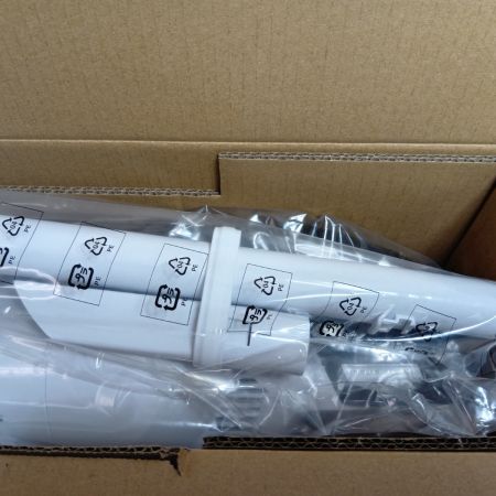 MAKITA マキタ 充電式クリーナー CL284FDZW ホワイト 未使用品(S) 本体のみ コードレス式 18v 144756K