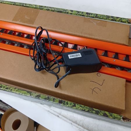 STIHL 工具 刈払機 電気バリカン HSA45 オレンジ 程度B アダプター付 コードレス式 500mm 18v 2.0Ah 927768455 キズ・ヨゴレ有