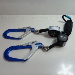 3M フルハーネス用巻取り式ランヤード ツイン 未使用品(S) DBI-ｻﾗ Nano-Lok Light 巻取り式ﾗﾝﾔｰﾄﾞ ﾂｲﾝ Sランク