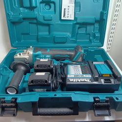 MAKITA マキタ 18V  100mm 充電式ディスクグラインダ (バッテリ2個・充電器・ケース付） GA420DRGX ブルー Aランク