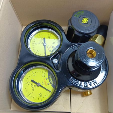 日酸TANAKA ガス調整器 ﾏｽﾀ-Ⅵ Q832E