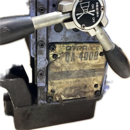 ATRA 【オイルタンク欠品】磁気ボール盤 QA-4000 スカイブルー