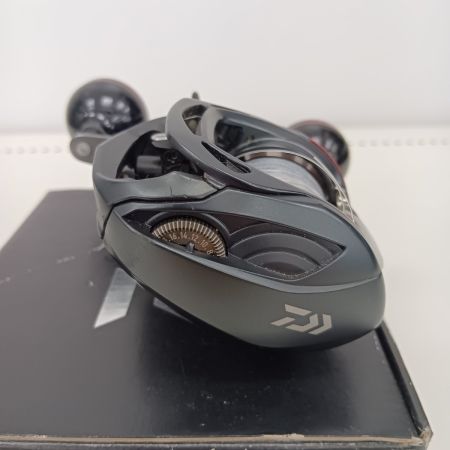 DAIWA ダイワ 18キャタリナTW 7.3 釣り用品 リール ベイトリール　キズ有 程度B