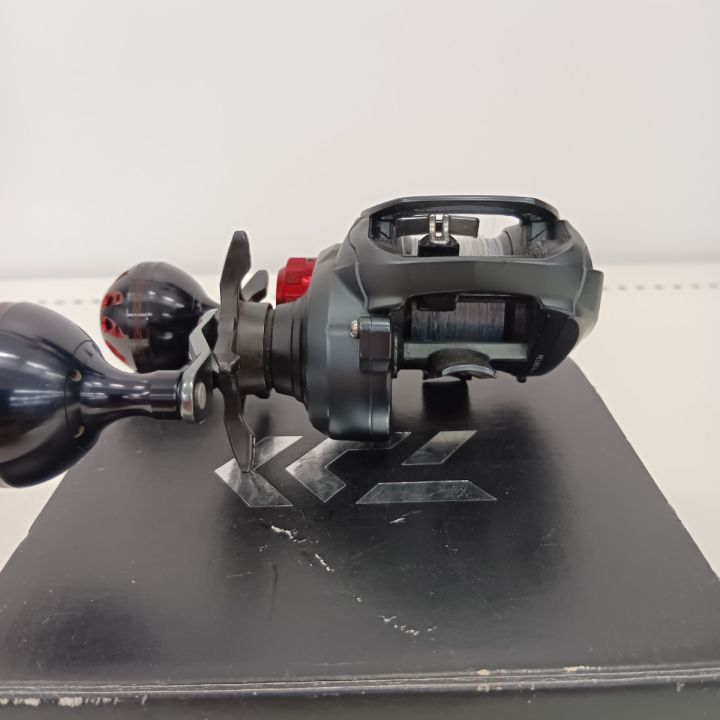 DAIWA ダイワ 18ｷｬﾀﾘﾅTW 7.3 釣り用品 リール ベイトリール キズ有