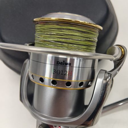 DAIWA ダイワ CERTATE HYPER CUSTOM 釣り用品 リール スピニングリール 3012H キズ有 程度B 箱付