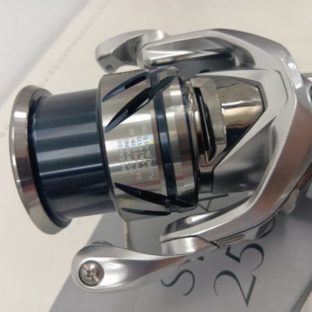 SHIMANO シマノ 045829 釣り用品 リール スピニングリール  23ストラディック 2500S 程度B 箱付
