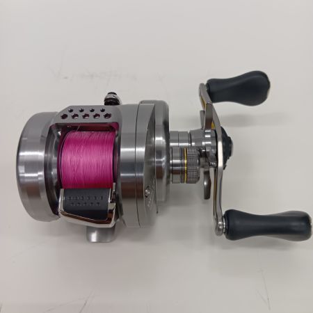 SHIMANO シマノ 03675 ベイトリール 17カルカッタコンクエストBFS HG 美品 程度A