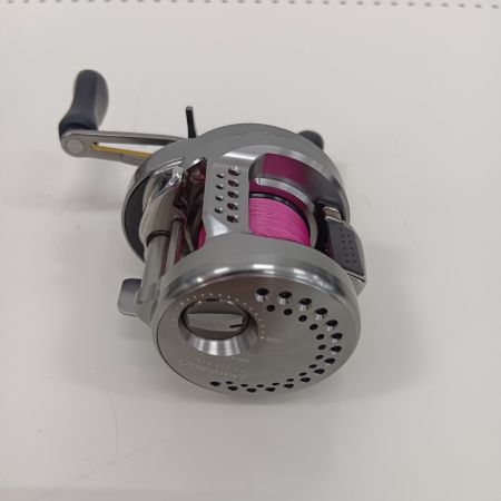 SHIMANO シマノ 03675 ベイトリール 17カルカッタコンクエストBFS HG 美品 程度A