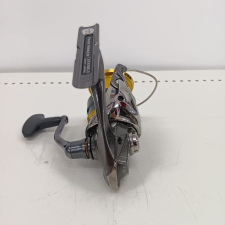 SHIMANO シマノ 04141 釣り用品 リール スピニングリール 20ツインパワーC3000MHG キズ有 程度C