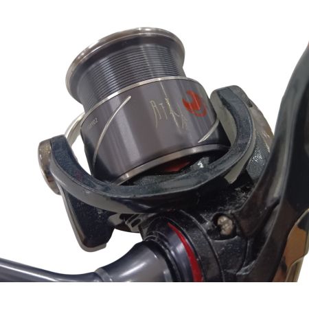 DAIWA ダイワ 088902 20月下美人X LT2000S-P キズ有 程度B 箱付