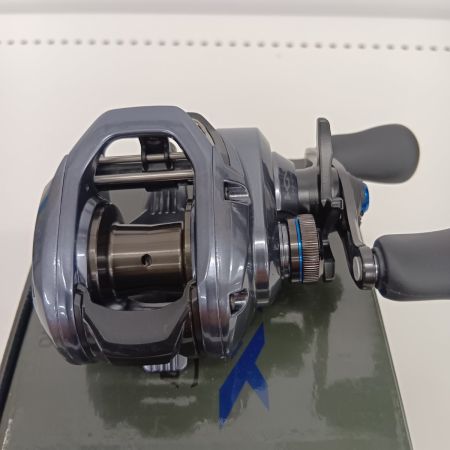 SHIMANO シマノ 046970 釣り用品 リール ベイトリール SLX 70HG 程度A 箱付