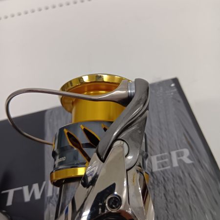 SHIMANO シマノ 04142 スピニングリール　20ツインパワーC3000XG キズ有 程度B 箱付