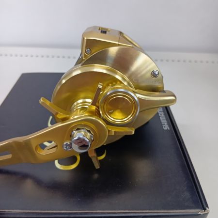 SHIMANO シマノ 03822 両軸リール　18オシアコンクエストCT 301HG キズ有 程度B 箱付
