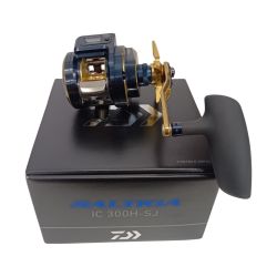 DAIWA ダイワ 034725 ベイトリール 21ソルティガIC 300H-SJ キズ有 程度B 箱付 Bランク