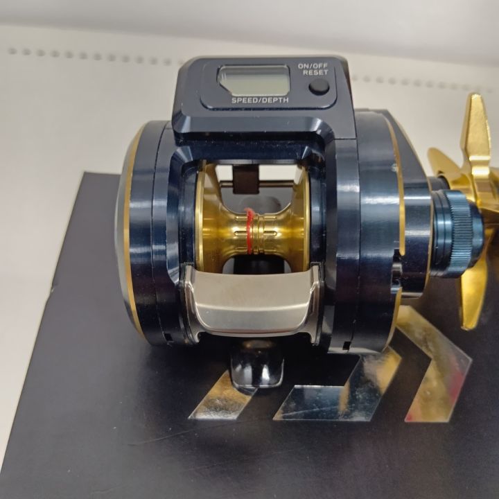 DAIWA ダイワ 034725 ベイトリール 21ソルティガIC 300H-SJ キズ有