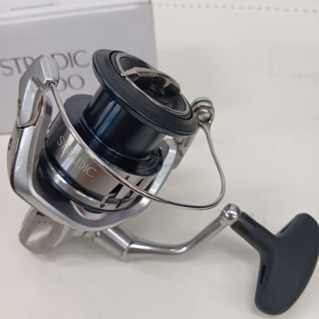 SHIMANO シマノ 04022 釣り用品 リール スピニングリール 19ストラディック 4000 程度B 箱付