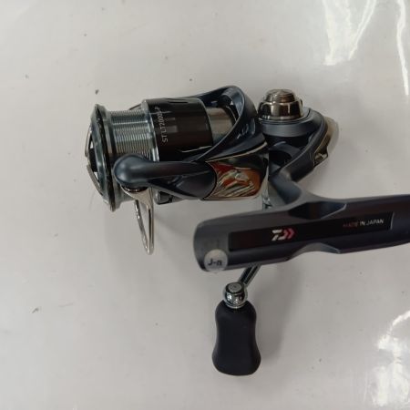 DAIWA ダイワ 391392 釣り用品 リール スピニングリール 23エアリティ ST LT2000S-P 程度B 箱付
