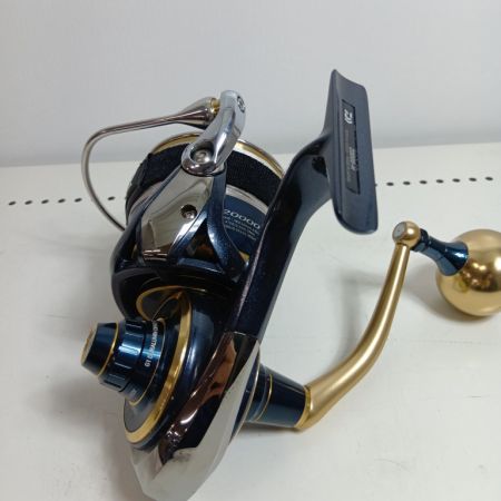 DAIWA ダイワ 00065009 釣り用品 リール スピニングリール 20ソルティガ 20000-H キズ有 程度AB 箱付