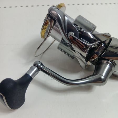 SHIMANO シマノ 03805 釣り用品 リール スピニングリール 18ステラ C3000XG キズ有 程度B 箱付