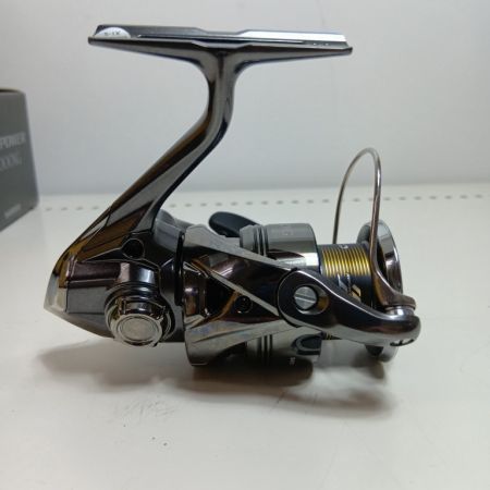 SHIMANO シマノ 046826 釣り用品 リール スピニングリール 24ツインパワーC3000XG 未使用 未使用品(S) 箱付