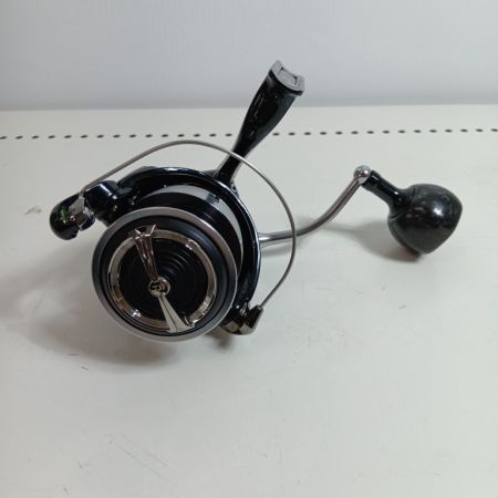 DAIWA ダイワ 釣り用品 リール スピニングリール 61150 23レグザLT5000-C 程度A 箱付 ベール下がりあり、ゴメクサスハンドルノブ付き