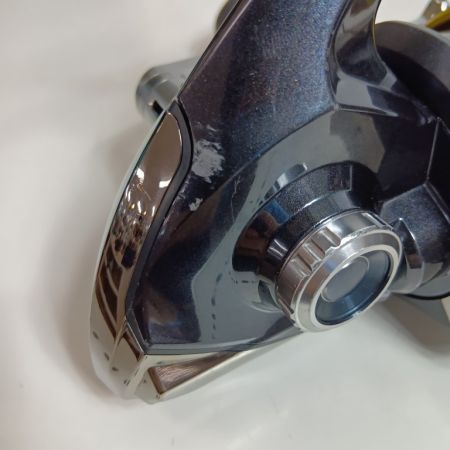 SHIMANO シマノ 釣り用品 リール スピニングリール 03072 13ステラSW 18000HG キズ有 程度C 392424 回転時異音、ゴリシャリ感有 ローター外側カバー部破損修復跡有