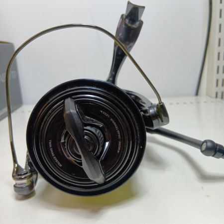 SHIMANO シマノ 046086 釣り用品 リール スピニングリール 23パワーエアロTD 標準 キズ有 程度B 未使用同型替えスプール