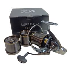 DAIWA ダイワ 00067005 (309097) 釣り用品 リール スピニングリール 21サーフベーシア 45 06PE 15PEスプール2個付 キズ有 程度AB 箱付 替えスプール付き Bランク