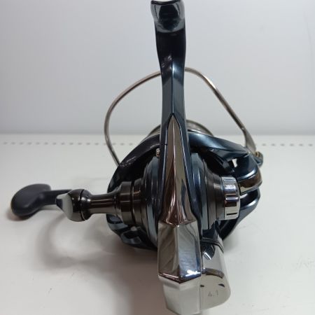 DAIWA ダイワ 00067005 (309097) 釣り用品 リール スピニングリール 21サーフベーシア 45 06PE 15PEスプール2個付 キズ有 程度AB 箱付 替えスプール付き