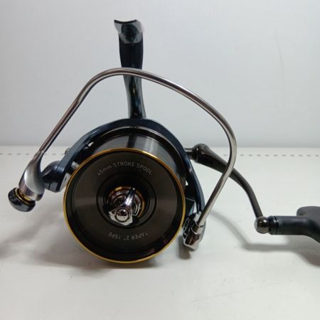 DAIWA ダイワ 00067005 (309097) 釣り用品 リール スピニングリール 21サーフベーシア 45 06PE 15PEスプール2個付 キズ有 程度AB 箱付 替えスプール付き