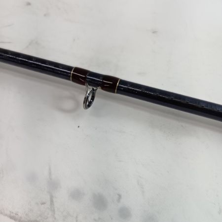 SHIMANO シマノ 釣り用品 ロッド ルアーロッド 38115  18ワールドシャウラ 1702R-2 使用感有 程度B ケース付