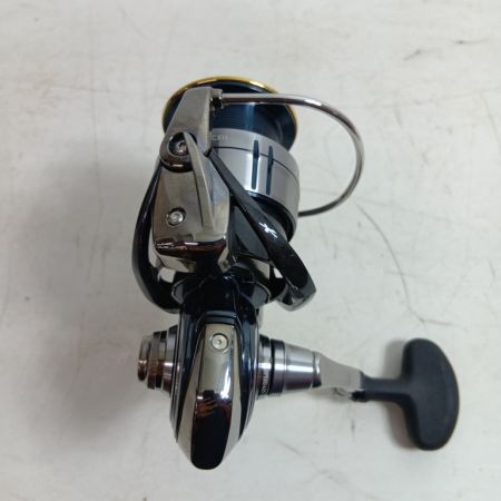 DAIWA ダイワ 060053 釣り用品 リール スピニングリール 19セルテート LT4000-CXH 程度B 箱付