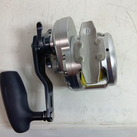SHIMANO シマノ 043801 釣り用品 リール 両軸リール 21オシアジガー 2000NR XG 程度AB 箱付