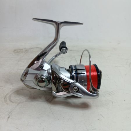 SHIMANO シマノ 04013 釣り用品 リール スピニングリール 19ストラディック C2000S サビ有 程度B 箱付