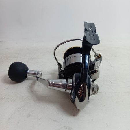 DAIWA ダイワ 060055 釣り用品 リール スピニングリール 19セルテート LT5000D-XH キズ有 程度B 箱付