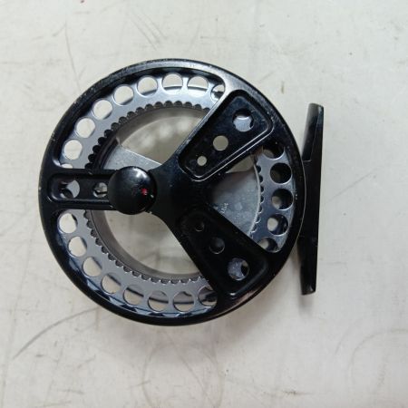 sage セージ 釣り用品 リールフライリール  3100  キズ有 程度B