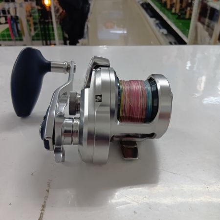 SHIMANO シマノ 03667 釣り用品 リール ベイトリール 17オシアジガー 1500HG キズ有 程度AB
