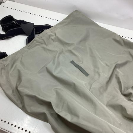 SIMMS 釣り用品 釣り小物 ウェーダー キズ有 程度B