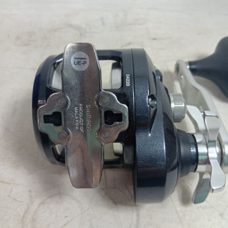 SHIMANO シマノ 04220 釣り用品 リール ベイトリール 20トリウム 2000HG キズ有 程度B
