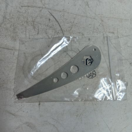 SHIMANO シマノ 04220 釣り用品 リール ベイトリール 20トリウム 2000HG キズ有 程度B