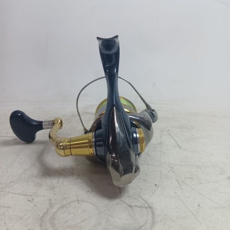 SHIMANO シマノ 02434 釣り用品 リール スピニングリール 10ステラC3000HG キズ有 程度C スプールエッジ傷、シャリゴリ感有