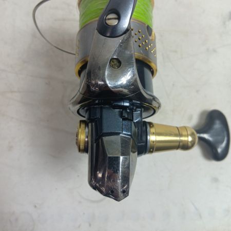 SHIMANO シマノ 02434 釣り用品 リール スピニングリール 10ステラC3000HG キズ有 程度C スプールエッジ傷、シャリゴリ感有