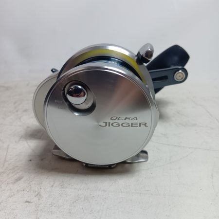 SHIMANO シマノ 043801 釣り用品 リール ベイトリール 21オシアジガー 2000NRXG 程度A