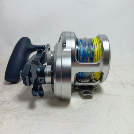 SHIMANO シマノ 043801 釣り用品 リール ベイトリール 21オシアジガー 2000NRXG 程度A