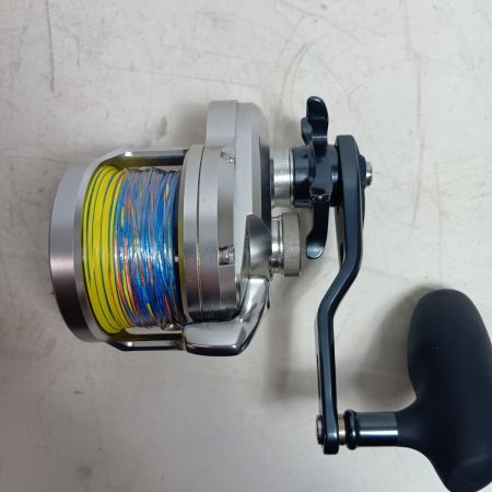 SHIMANO シマノ 043801 釣り用品 リール ベイトリール 21オシアジガー 2000NRXG 程度A