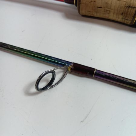 SHIMANO シマノ 38776 釣り用品 ロッド ルアーロッド 18ワールドシャウラ 2701FF-2 キズ・サビ有 程度B