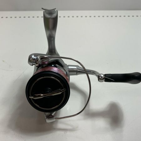 SHIMANO シマノ スピニングリール SHIMANO 04021 19ストラディック 3000MHG キズ有 程度B 04021
