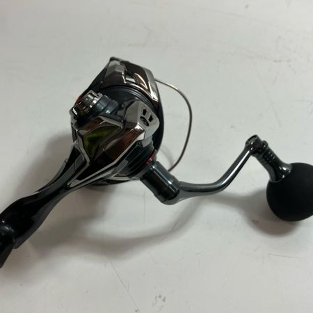 SHIMANO シマノ スピニングリール SHIMANO 047137 24ヴァンフォード C5000XG キズ有 程度B 047137